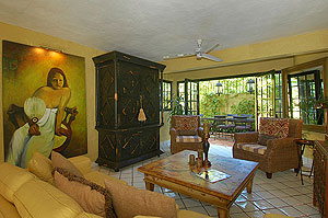 Loma del Mar a12 livingroom